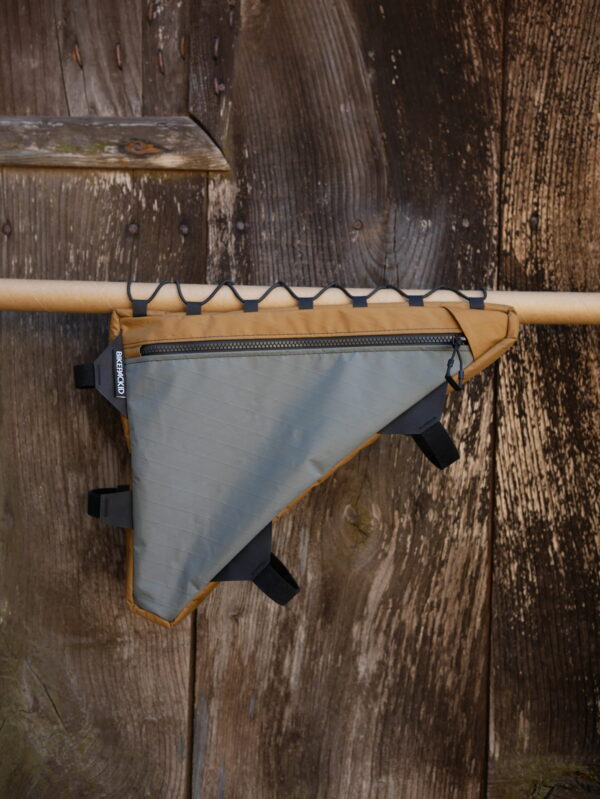 Bolsa bikepacking de cuadro a medida